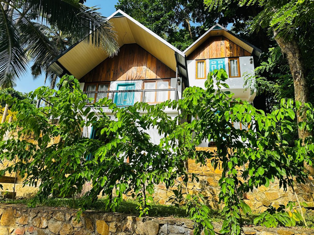 hamilton-hill-cabana-02