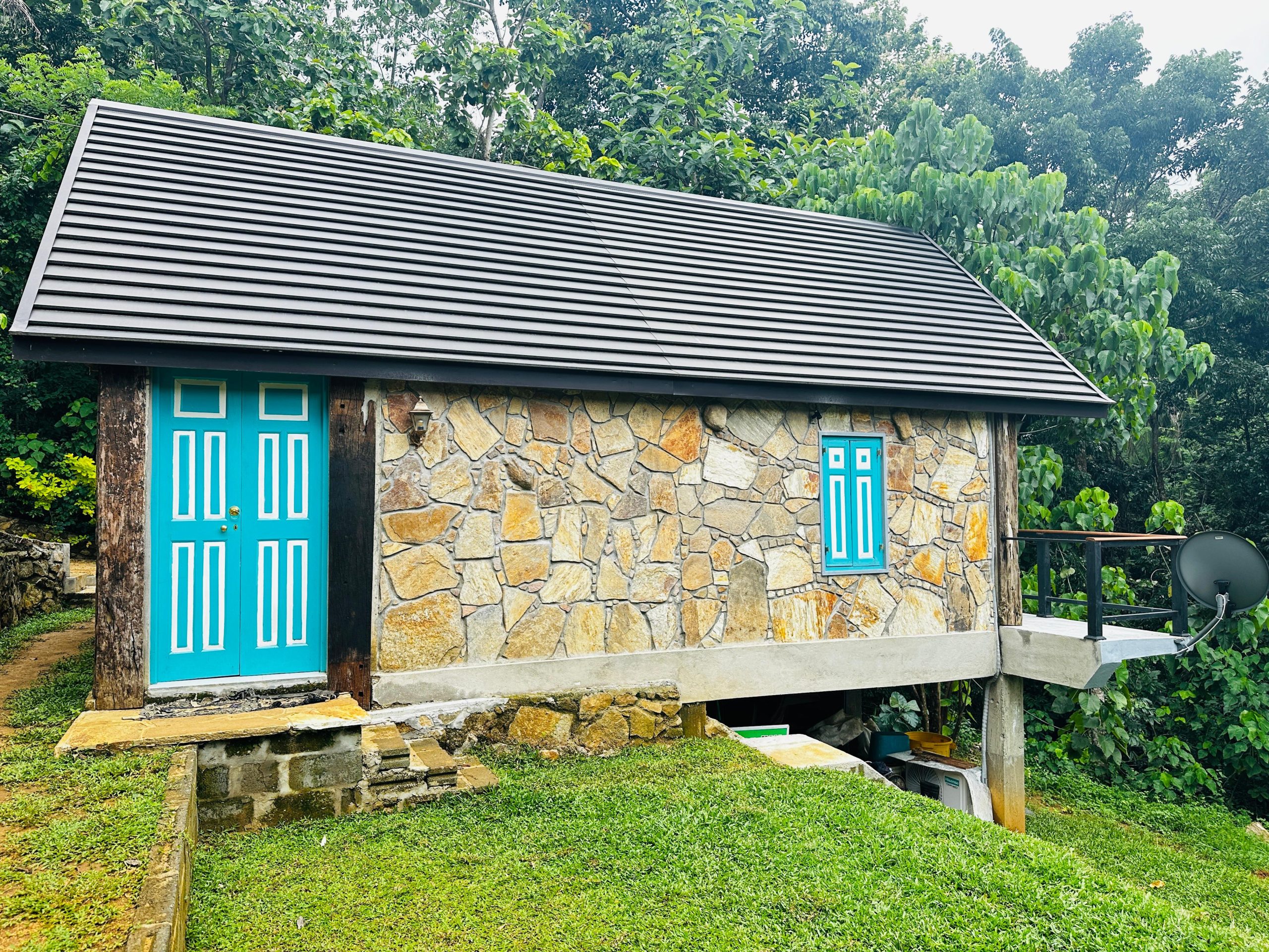 hamilton-hill-cabana-09